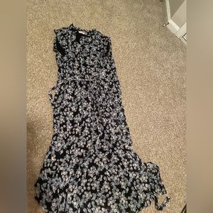 Loft floral maxi keyhole dress